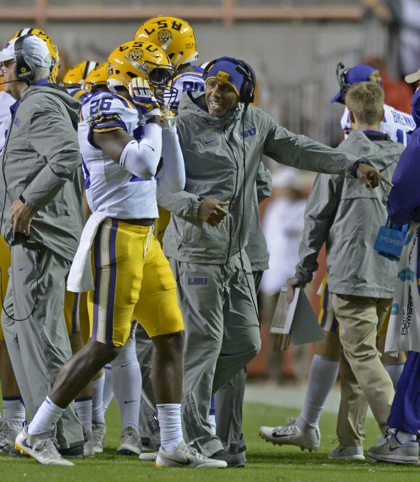 lsutenn.111917 HS 904.JPG